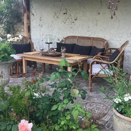 Chez Brown Bed & Breakfast